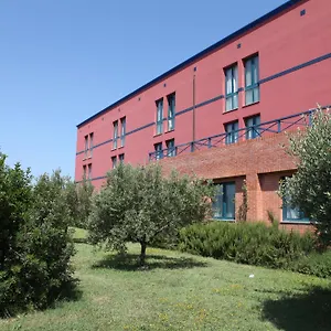 Hotel Euro, Cascina
