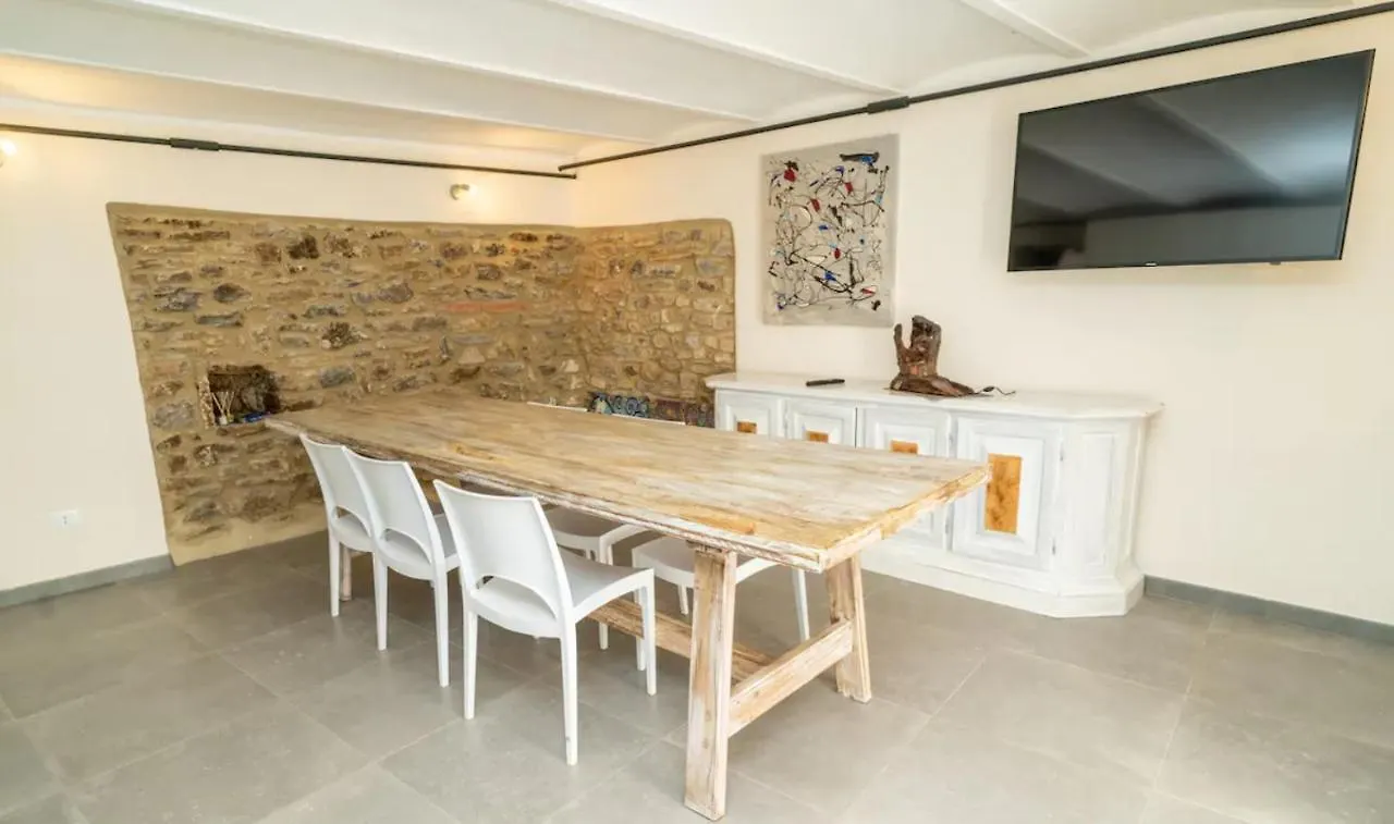 Affittacamere Borgo Degli Artisti Boutique Rooms Serricciolo Italy