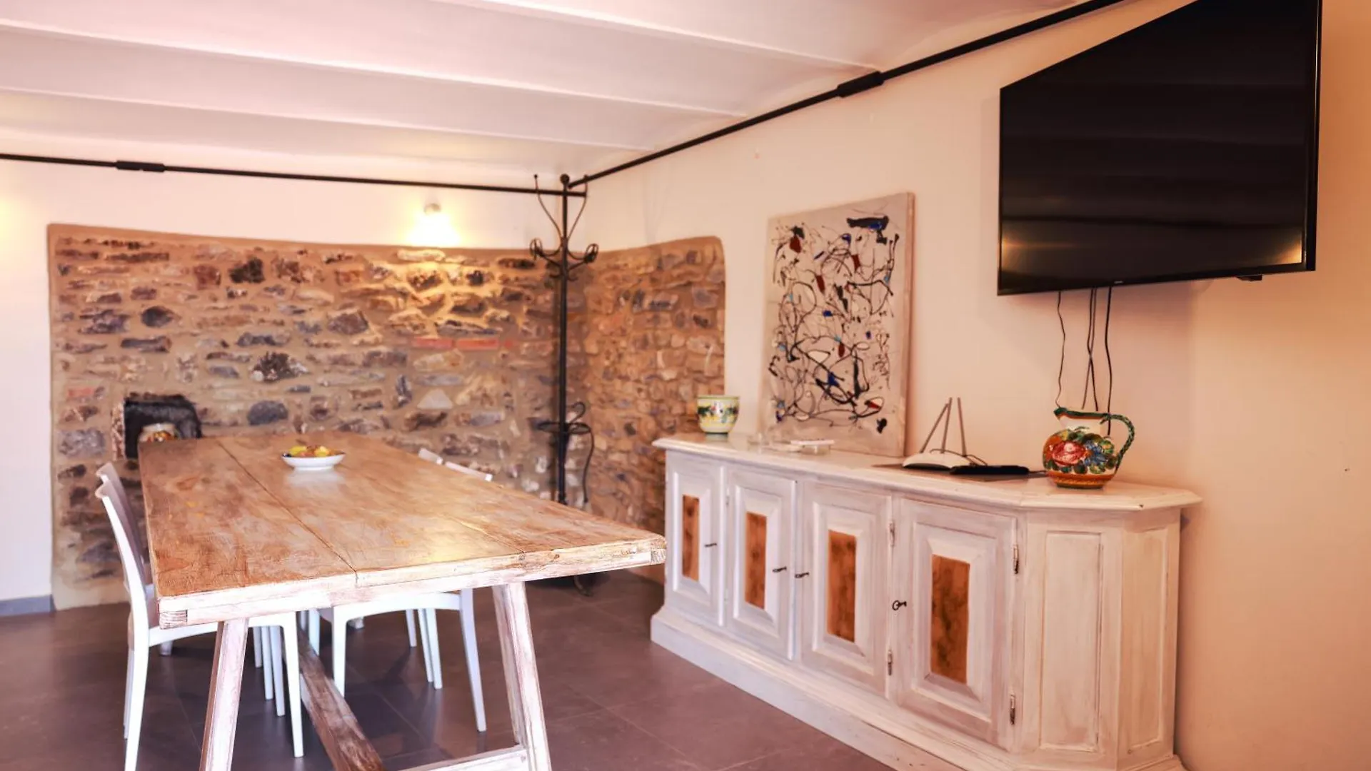 Affittacamere Borgo Degli Artisti Boutique Rooms Serricciolo 0*,